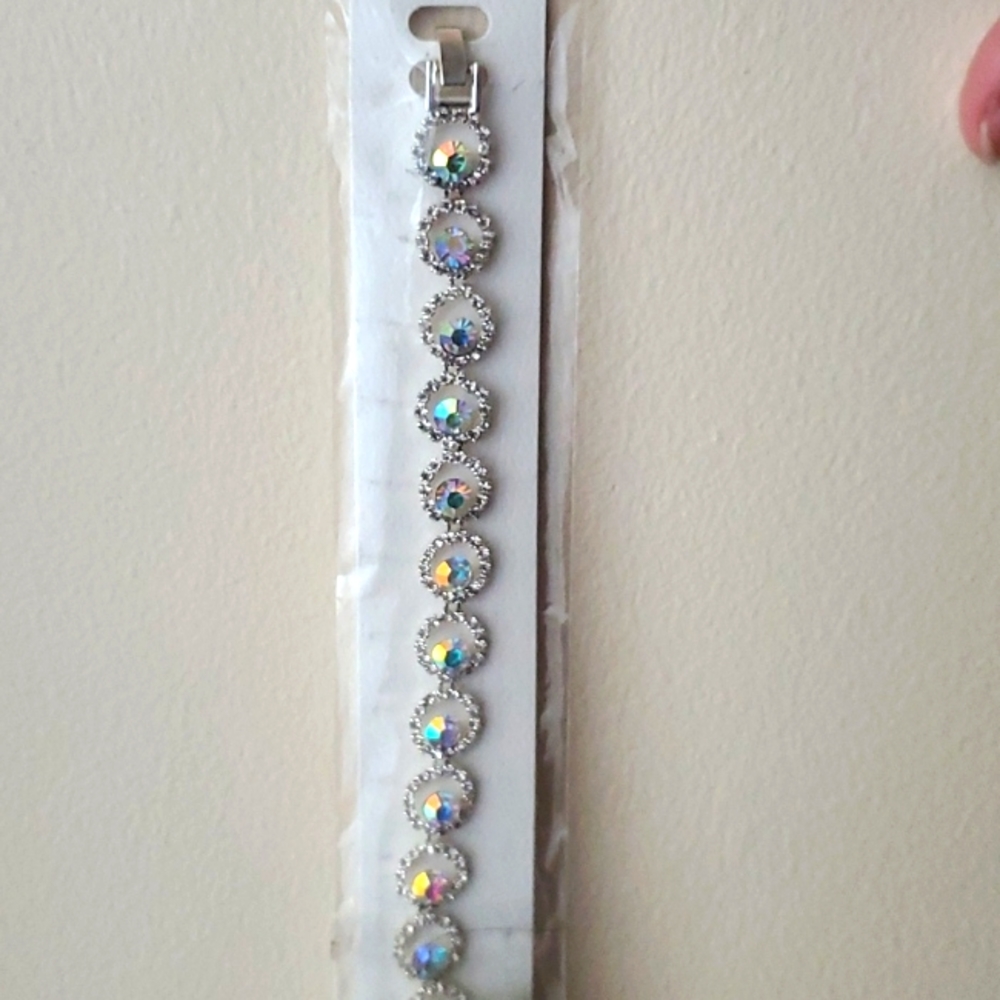 Formal Wear ENCour Culture crystal bracelet